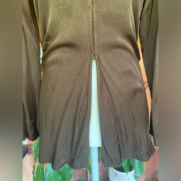 Zara Brown Long Sleeve Top Shirt Ruching Size M Viscose/Rayon - Picture 2 of 16